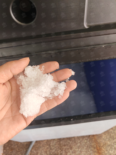 雪花碎冰